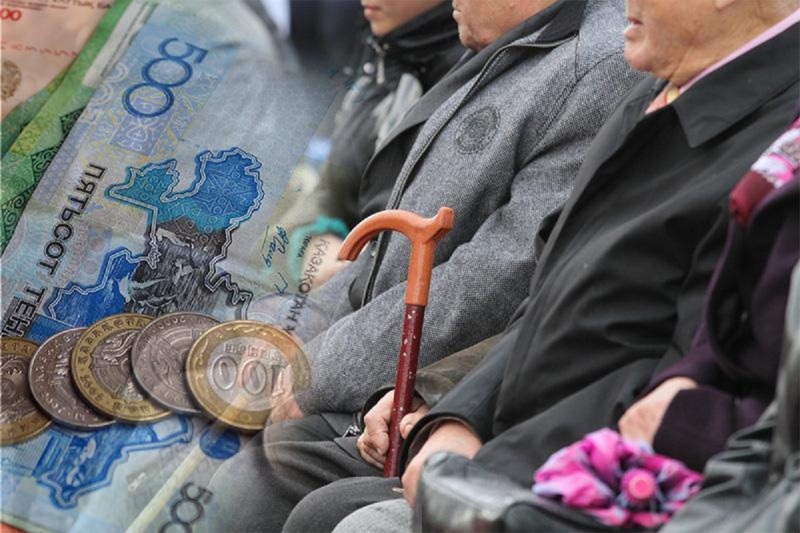 Про пенсии, пособия и другие социальные выплаты