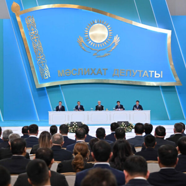 Нет более высокой чести, чем делом оправдывать доверие народа