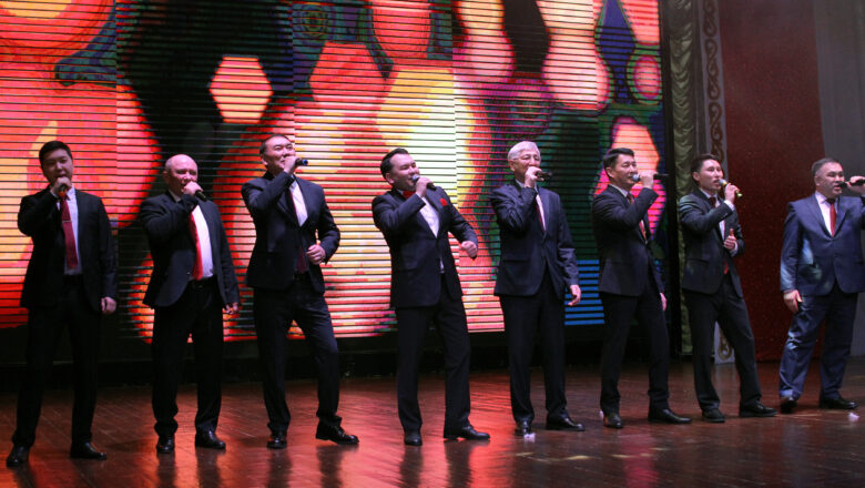 Небо над землей